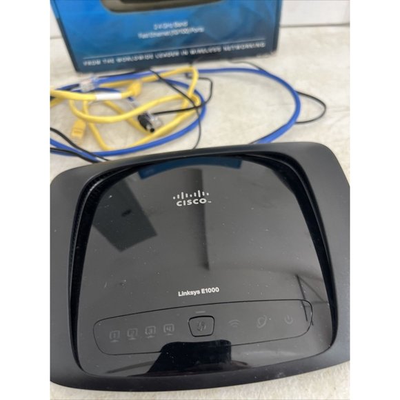 ⚡️Cisco Linksys E1000 Wireless-N 2.4GHz Band Fast Ethernet Ports 10/100 Router - Picture 3 of 8